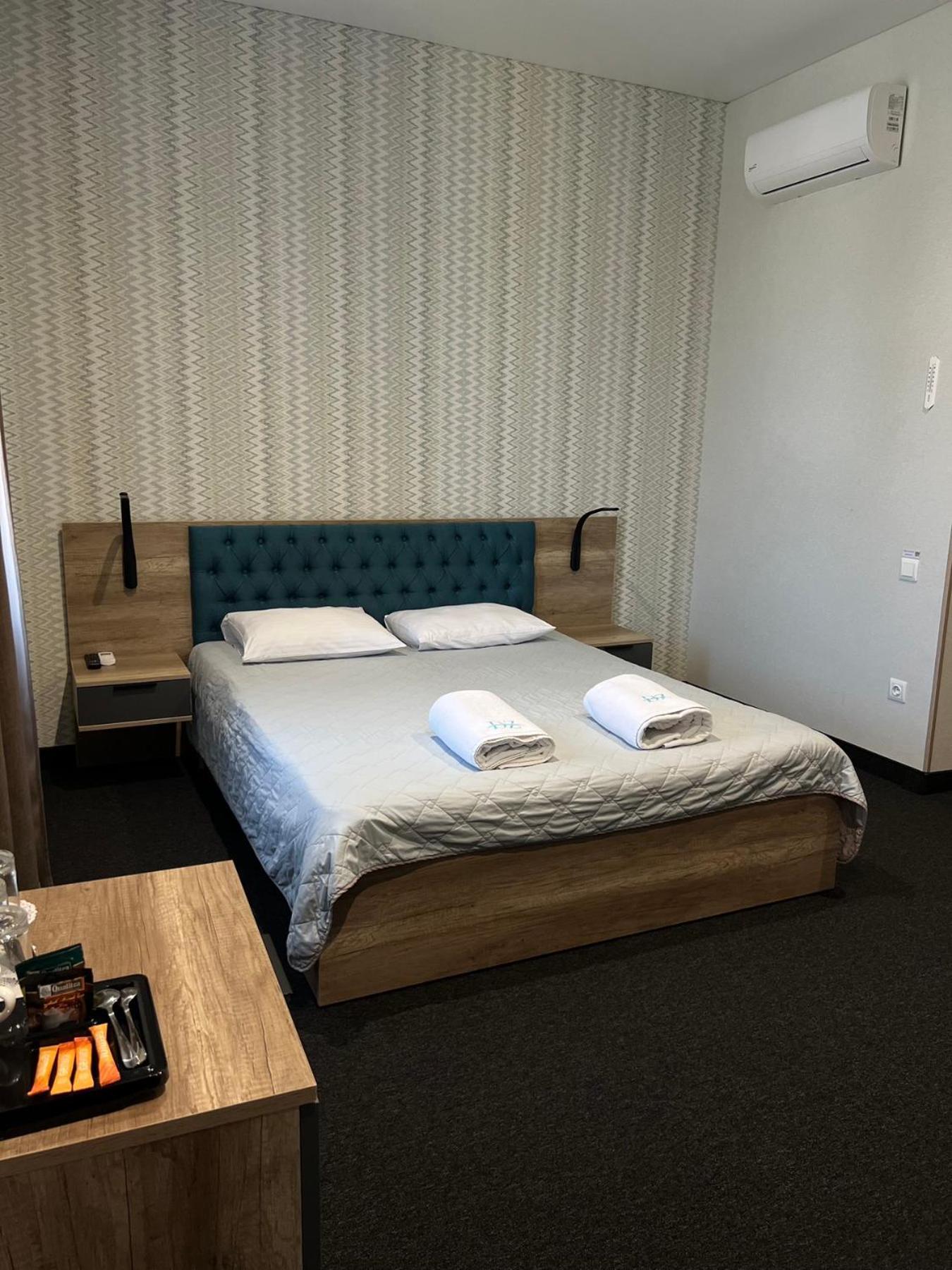 Korostyshiv Hotel Dozari מראה חיצוני תמונה